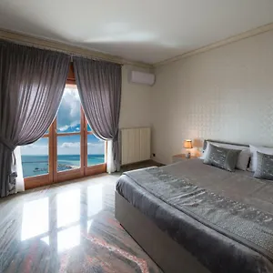 Bed & Breakfast Domus Aurea, Sciacca